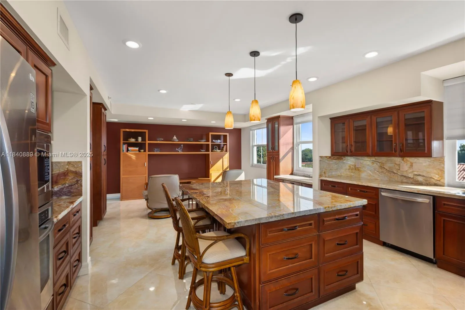 610 Valencia Ave, #503