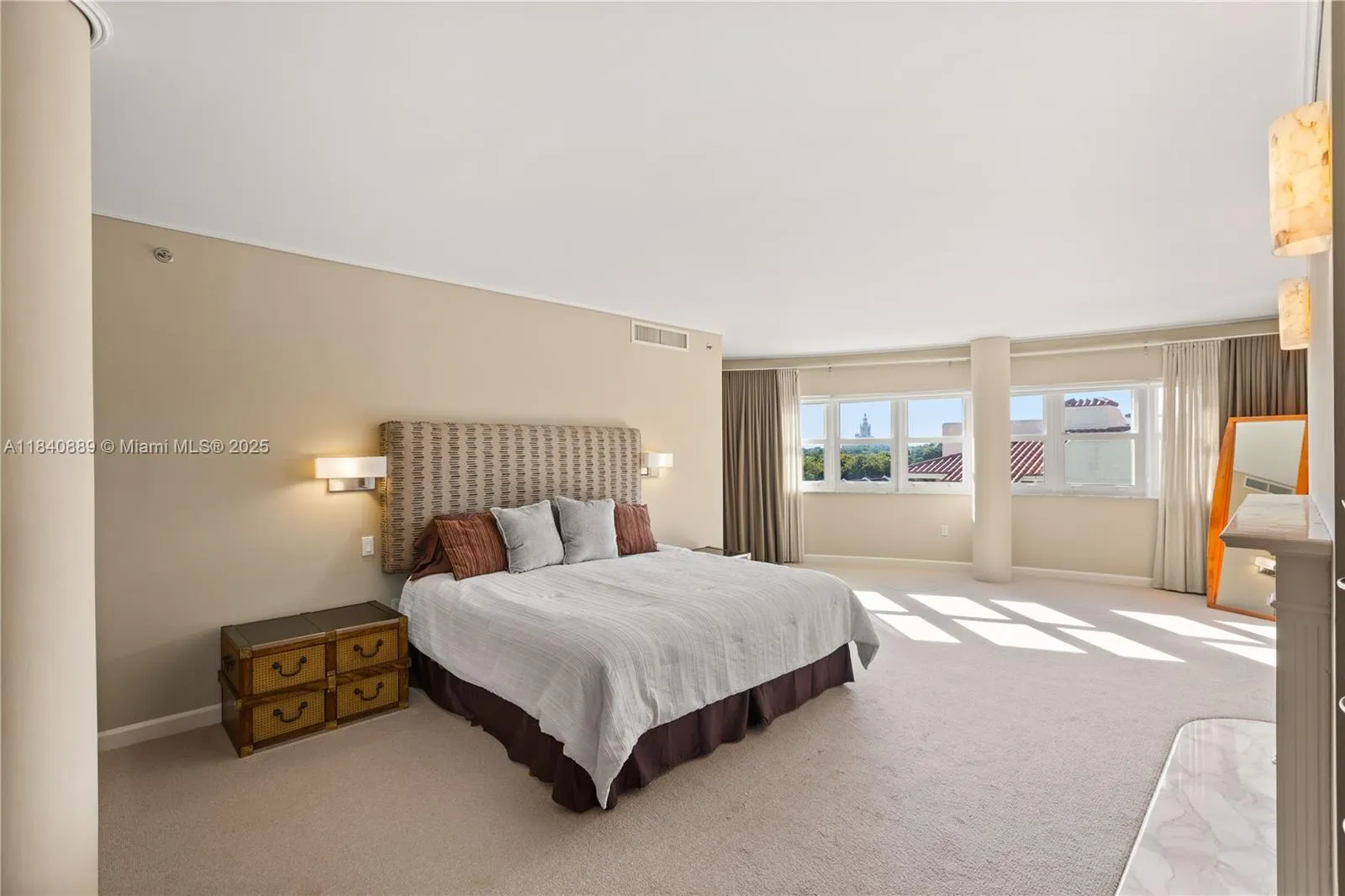 610 Valencia Ave, #503