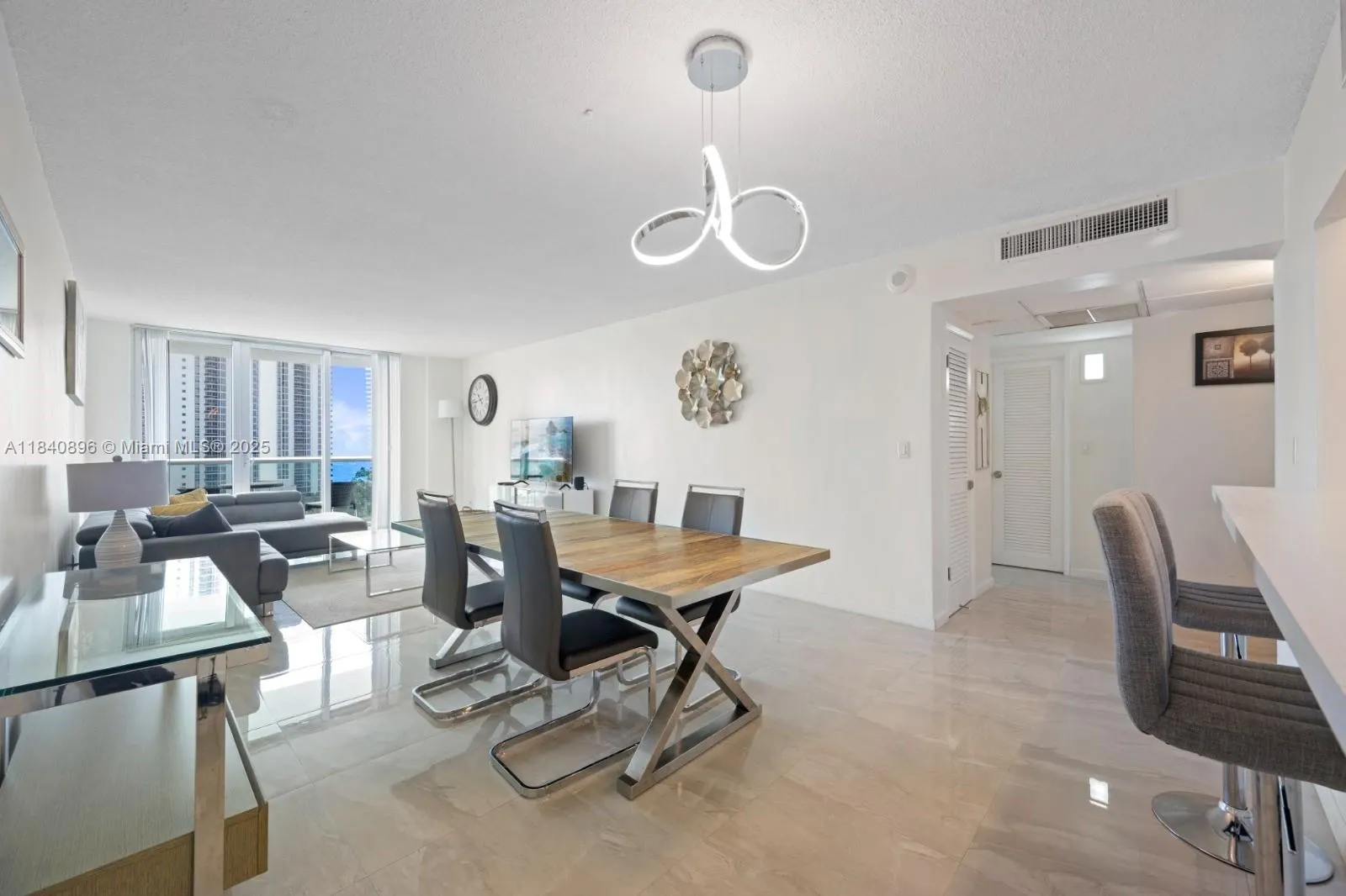 19370 Collins Ave, #1425