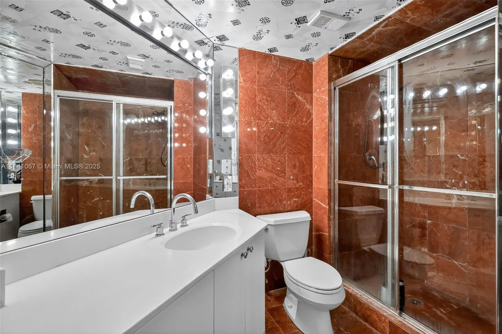 20185 E Country Club Dr, #1406/1405