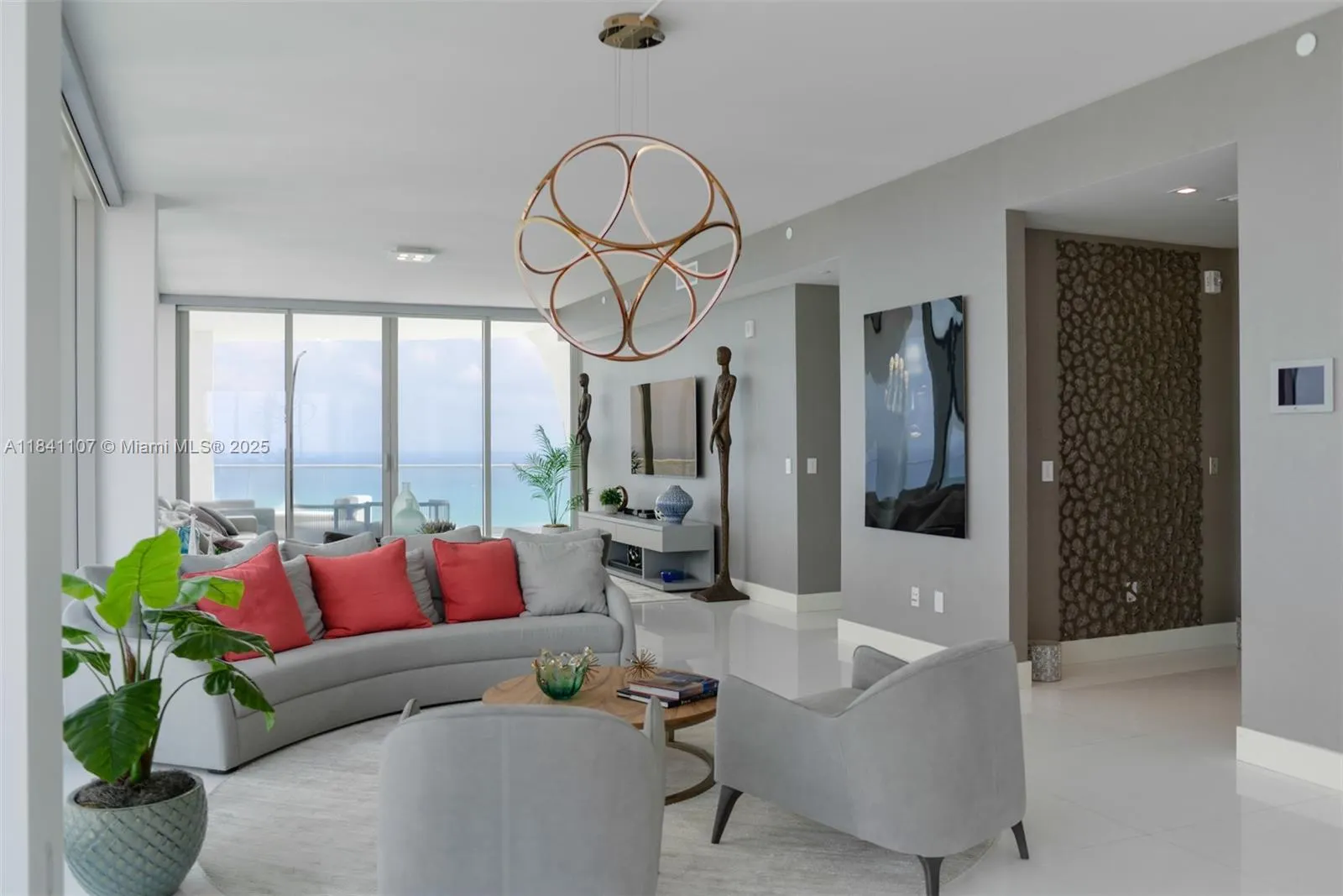 16901 Collins Ave, #4005
