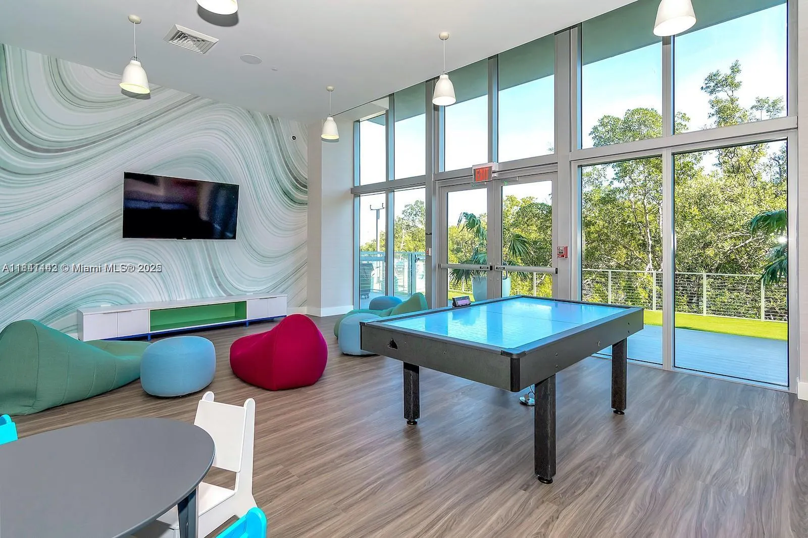 16385 Biscayne Blvd, #1205