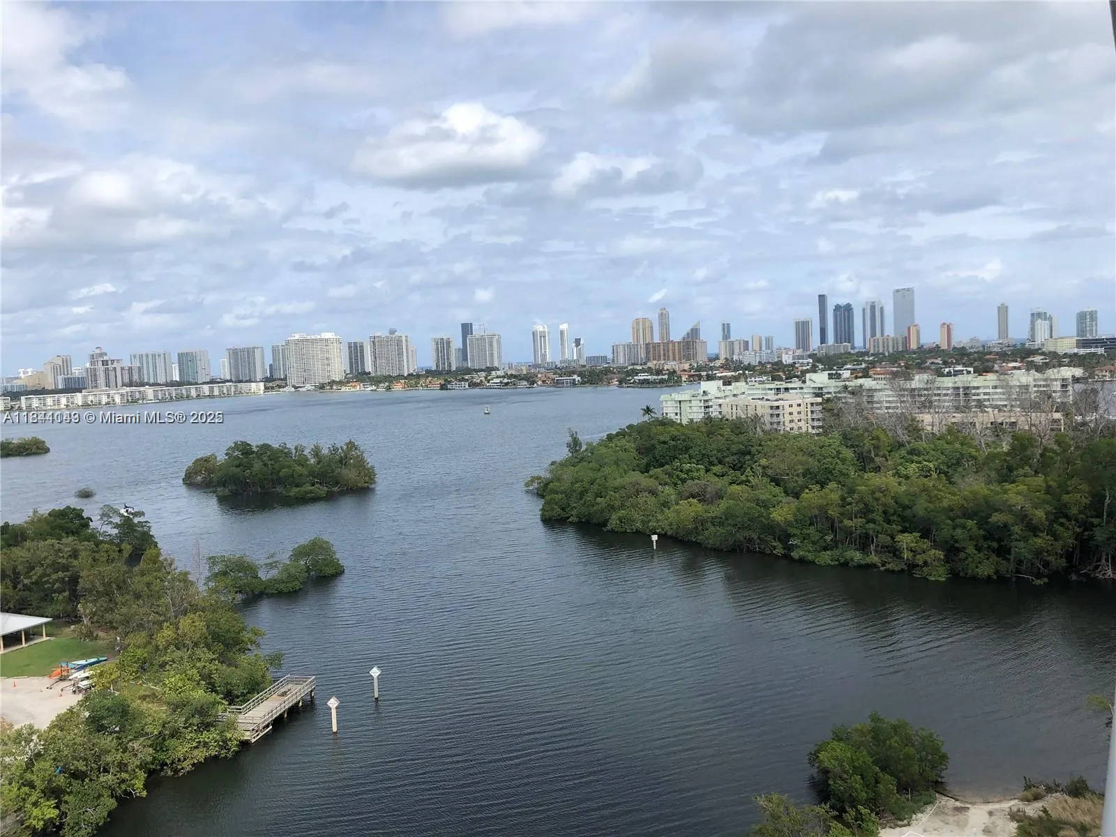 16385 Biscayne Blvd, #1205