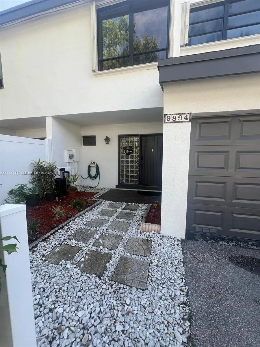 9894 Fairway Cove Ln, #9894