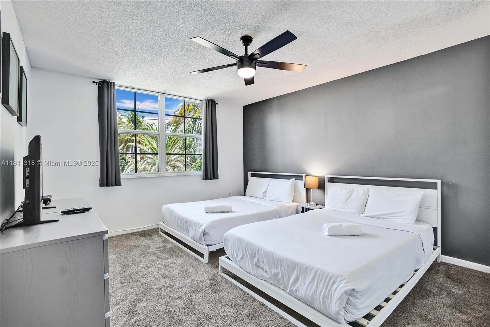 19701 E Country Club Dr, #5306