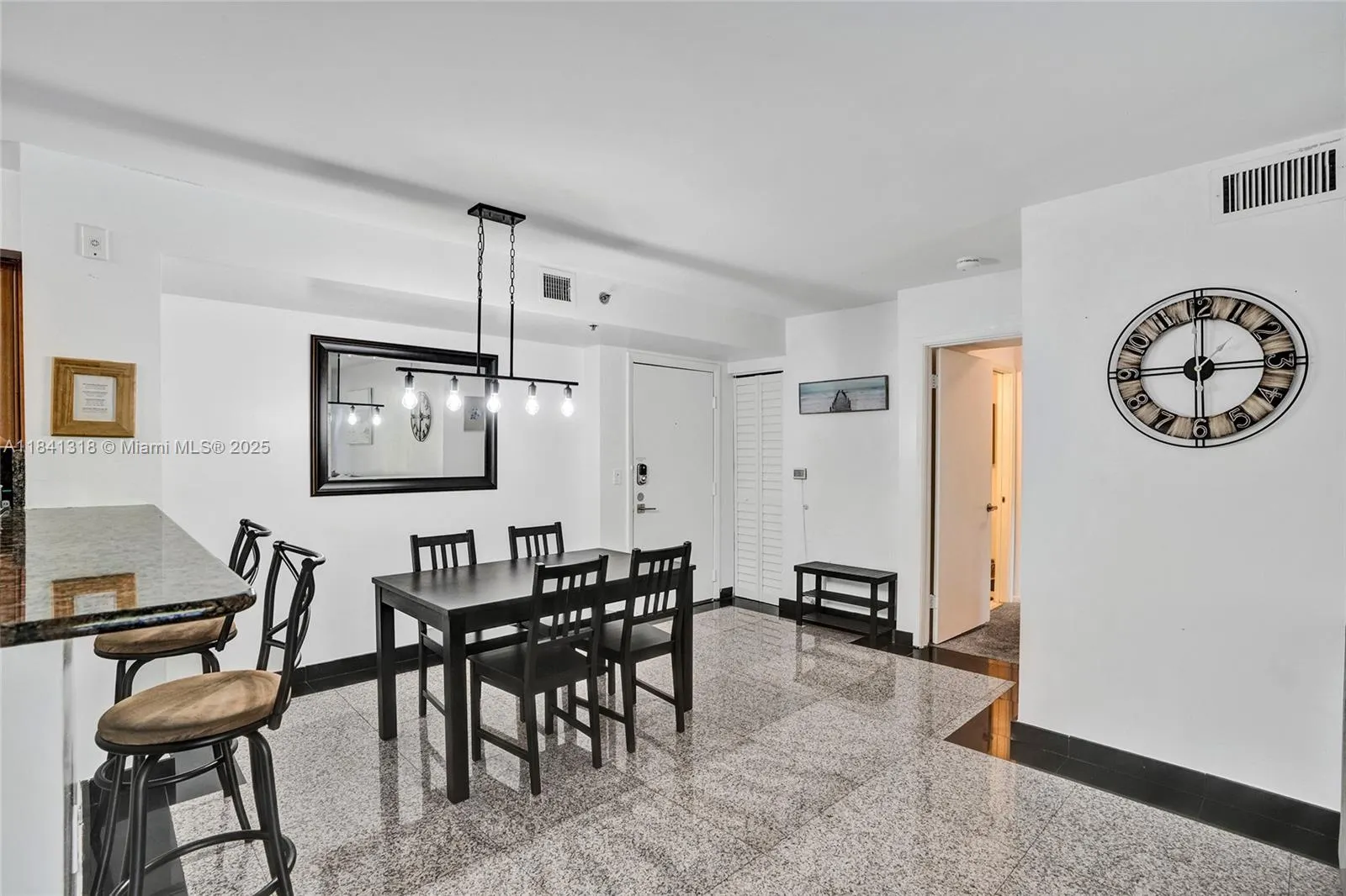 19701 E Country Club Dr, #5306