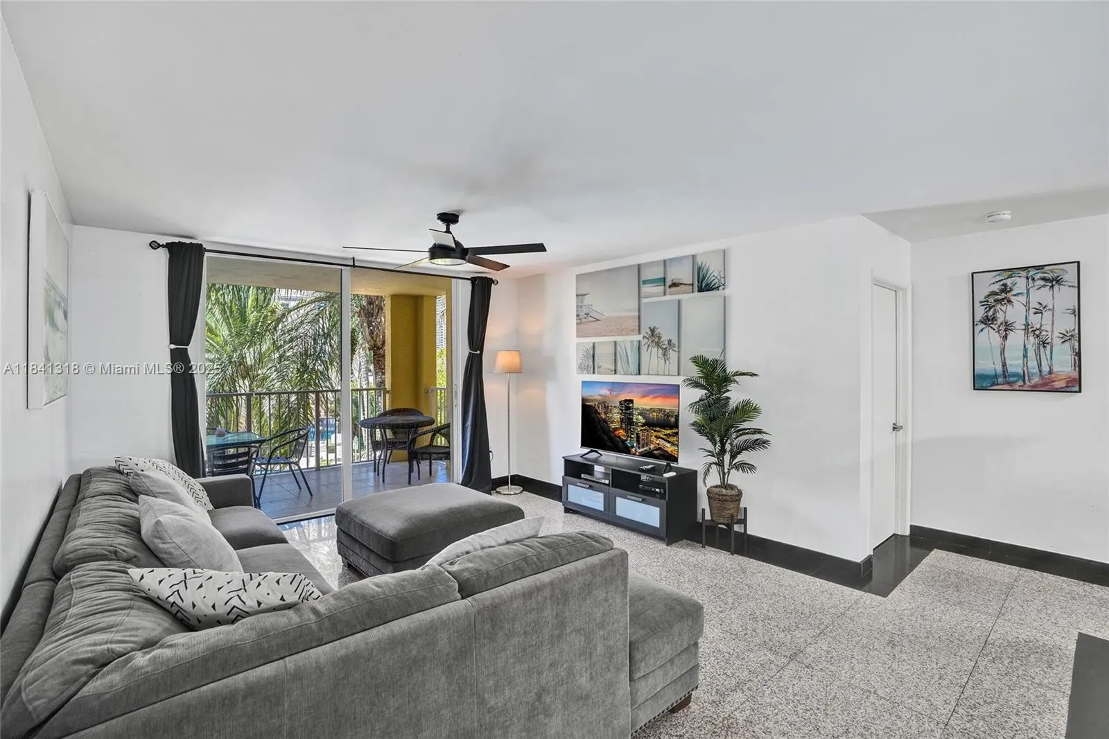 19701 E Country Club Dr, #5306