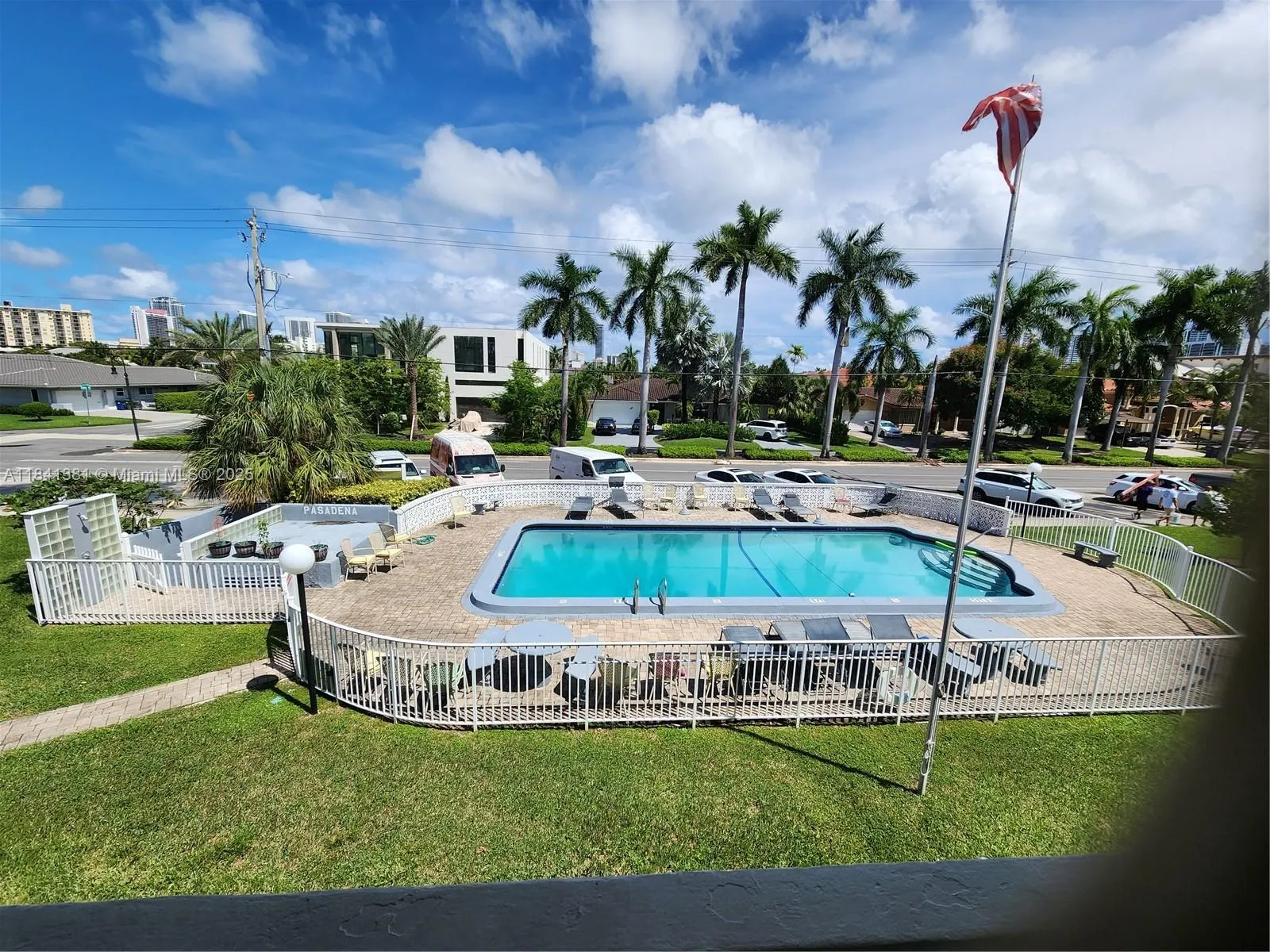 600 Layne Blvd, #110
