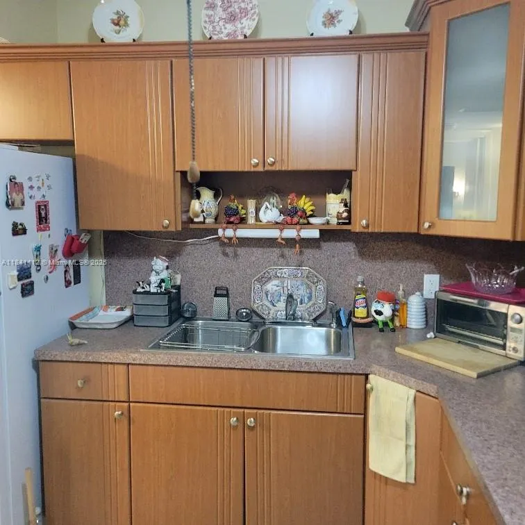 2025 NE 164th St, #815