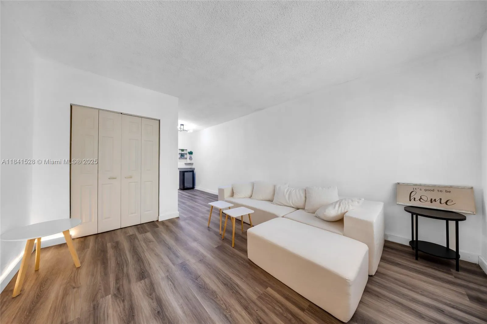 7720 Harding Ave, #3