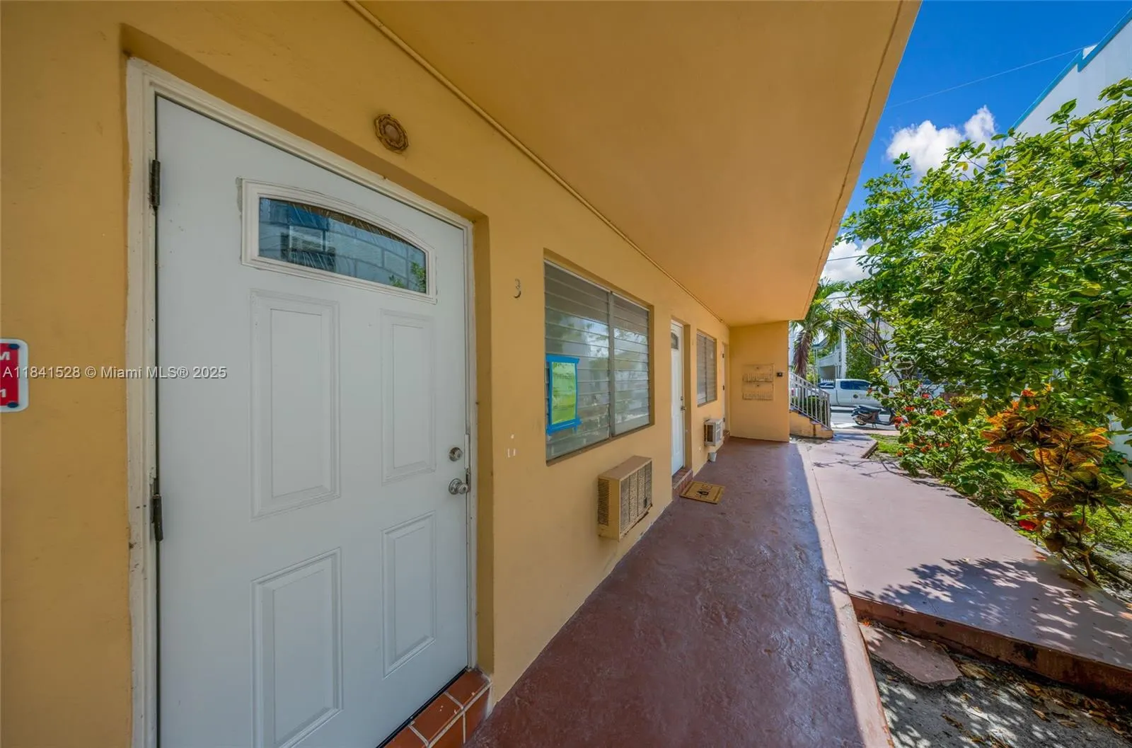 7720 Harding Ave, #3