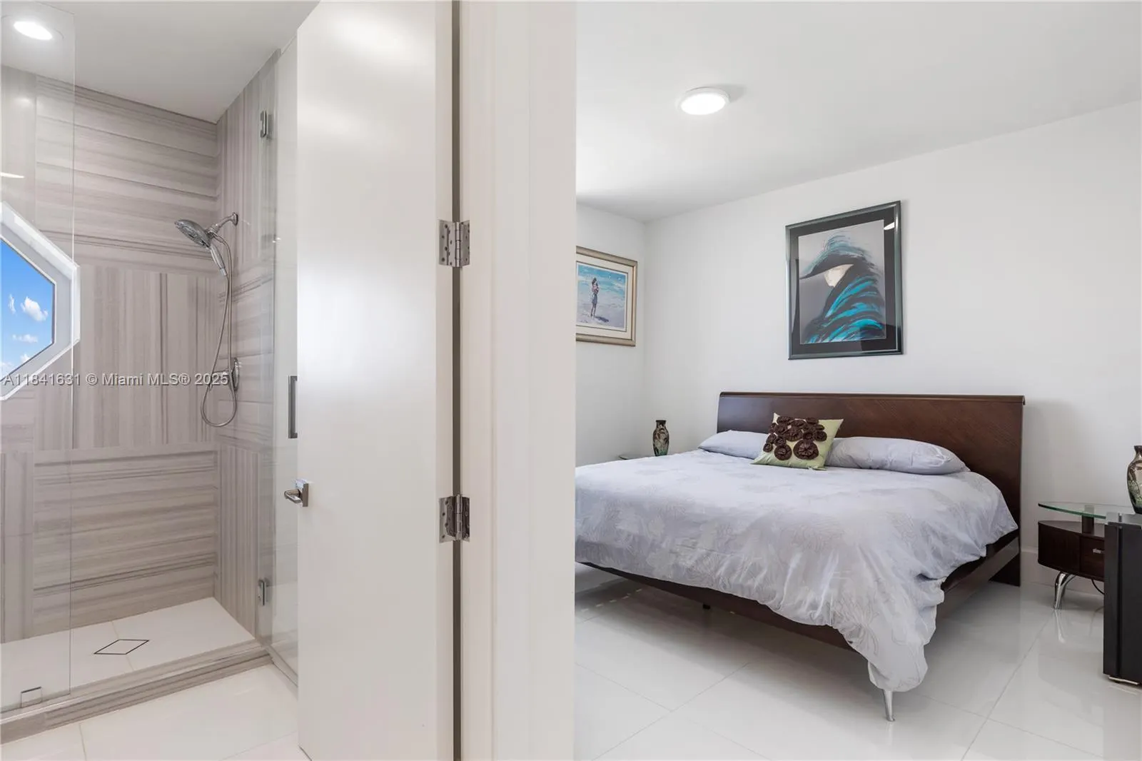 17875 Collins Ave, #PH4701
