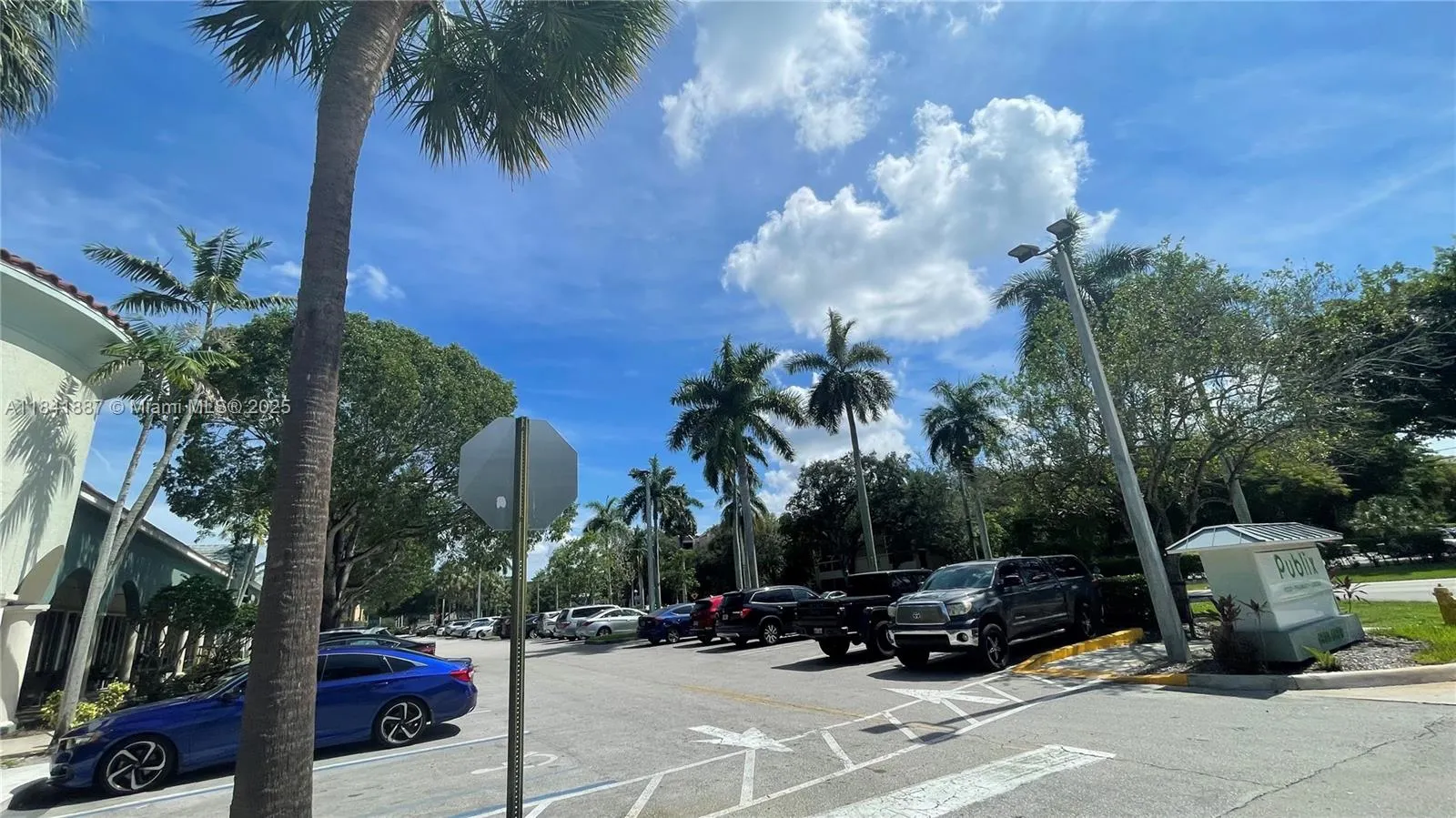 6800 Cypress Road, #103