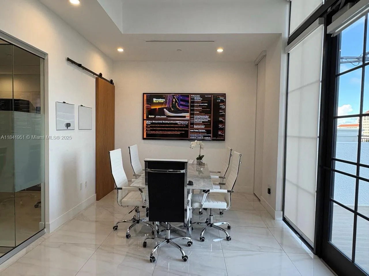 1200 Ponce De Leon Blvd, #703