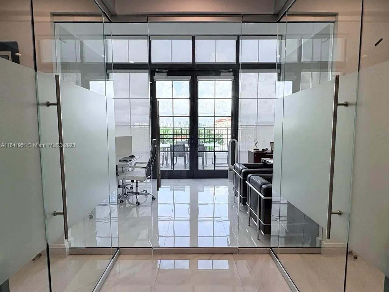 1200 Ponce De Leon Blvd, #703