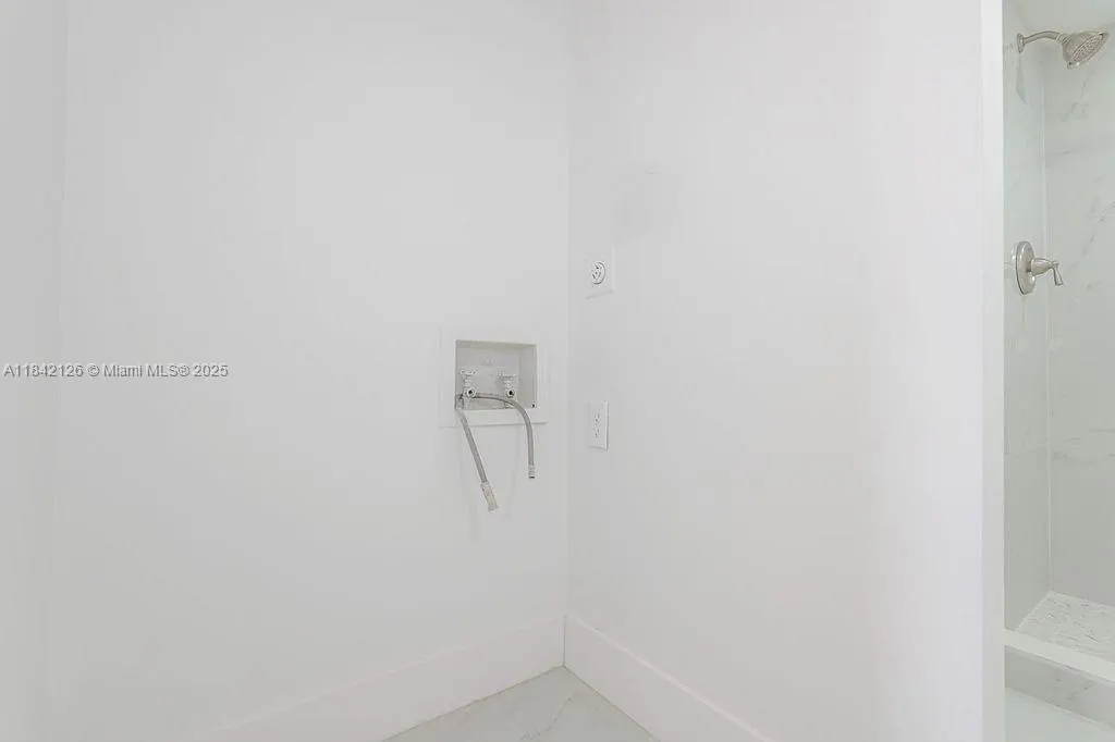 10434 Sunrise Lakes Blvd, #109