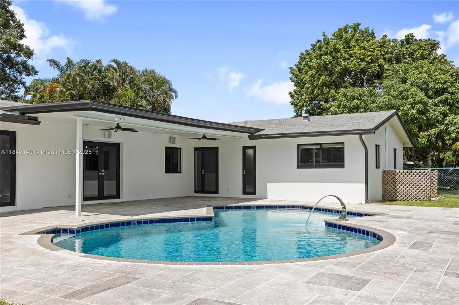 11811 NW 5th Ct