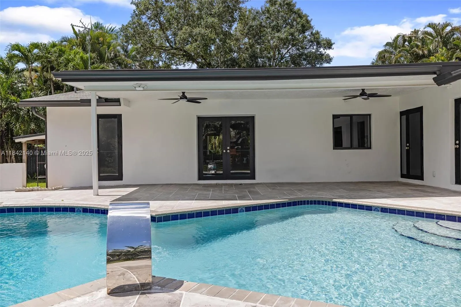 11811 NW 5th Ct