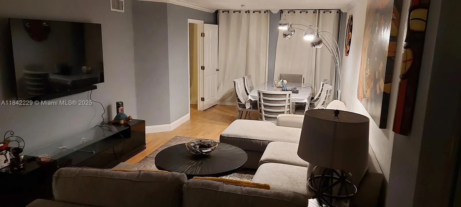 851 Three Islands Blvd, #303