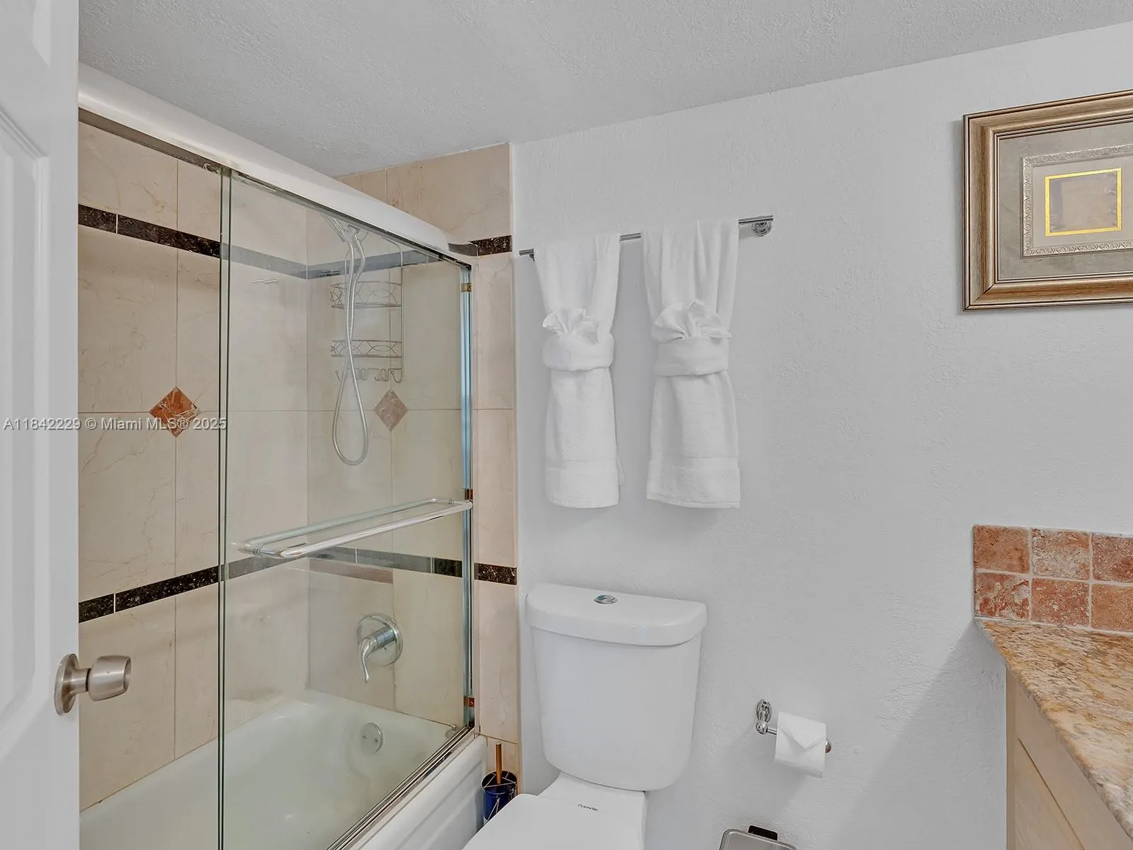 851 Three Islands Blvd, #303