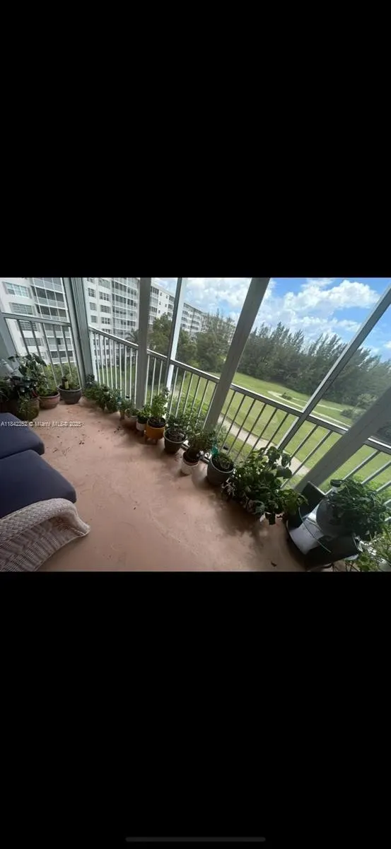 3250 N Palm Aire Dr, #710