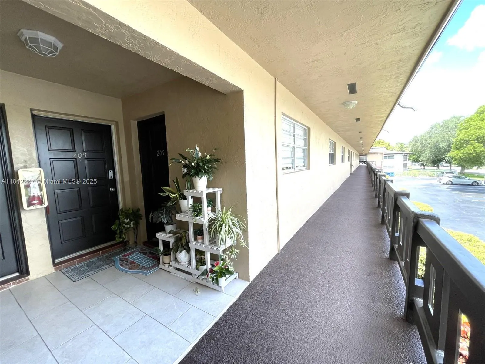 5900 NW 17th Pl, #209