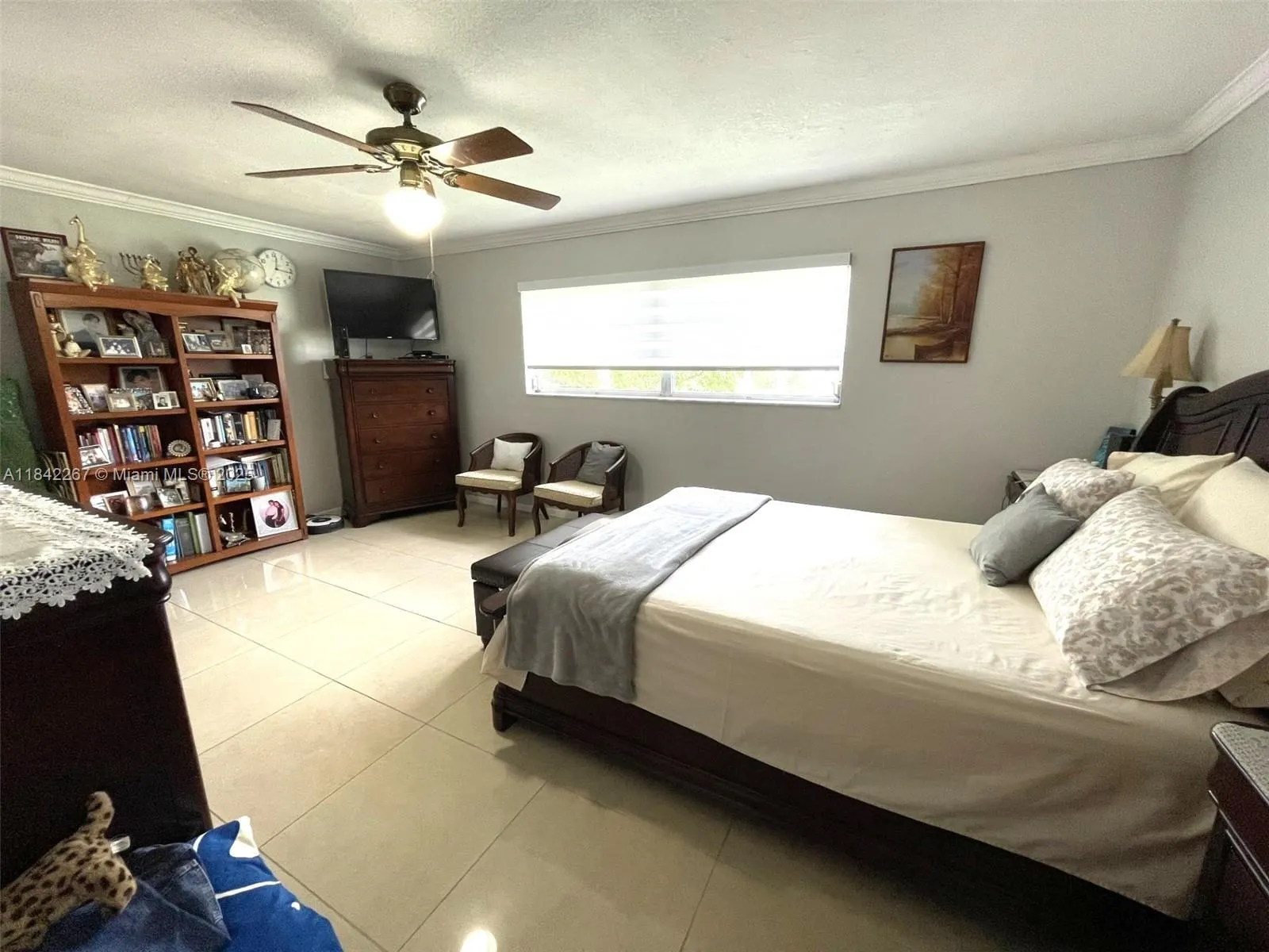 5900 NW 17th Pl, #209
