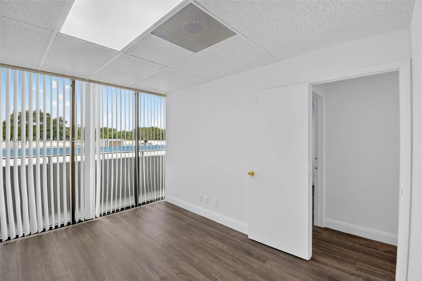 3801 N University Dr, #313