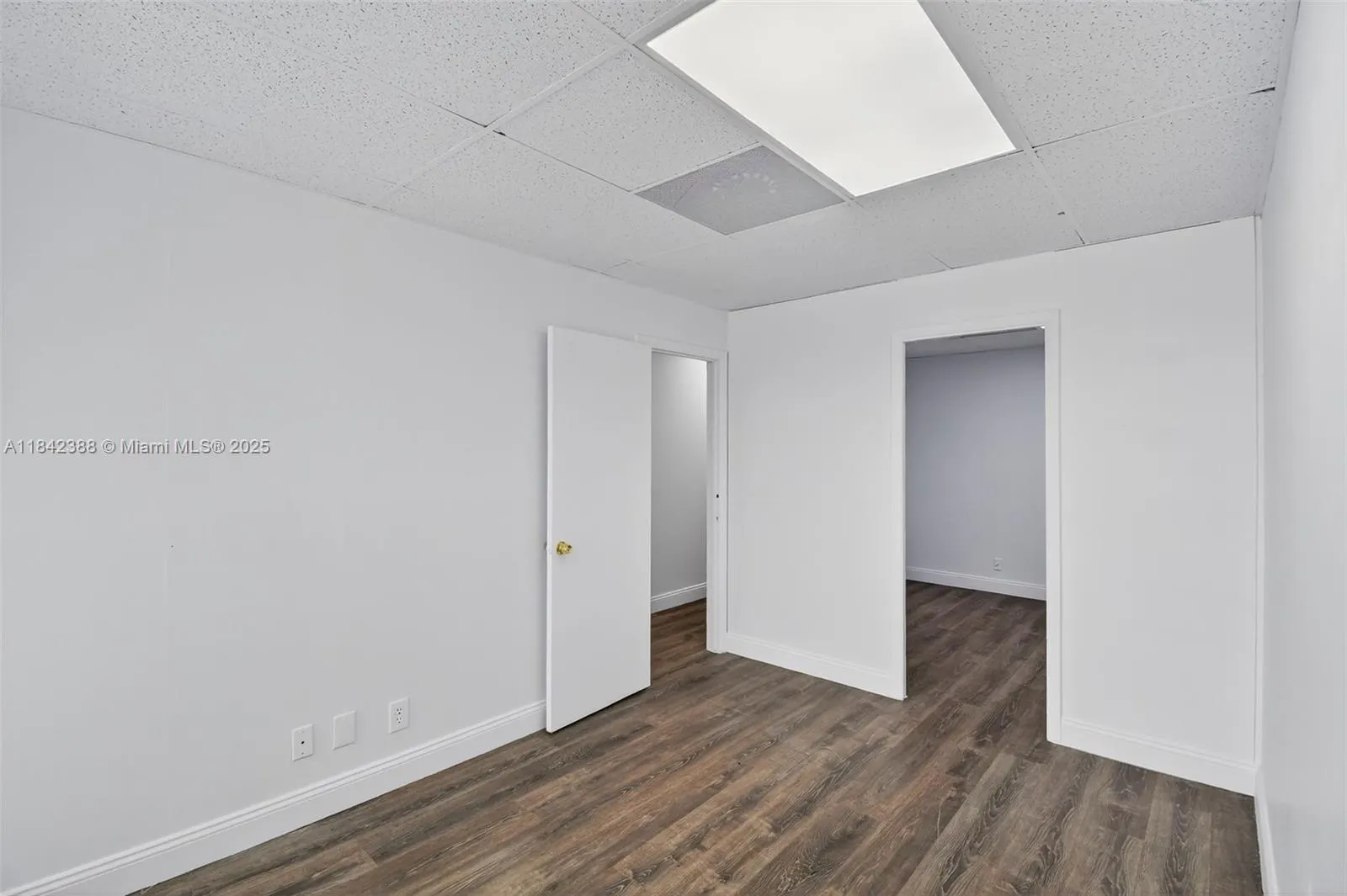 3801 N University Dr, #313