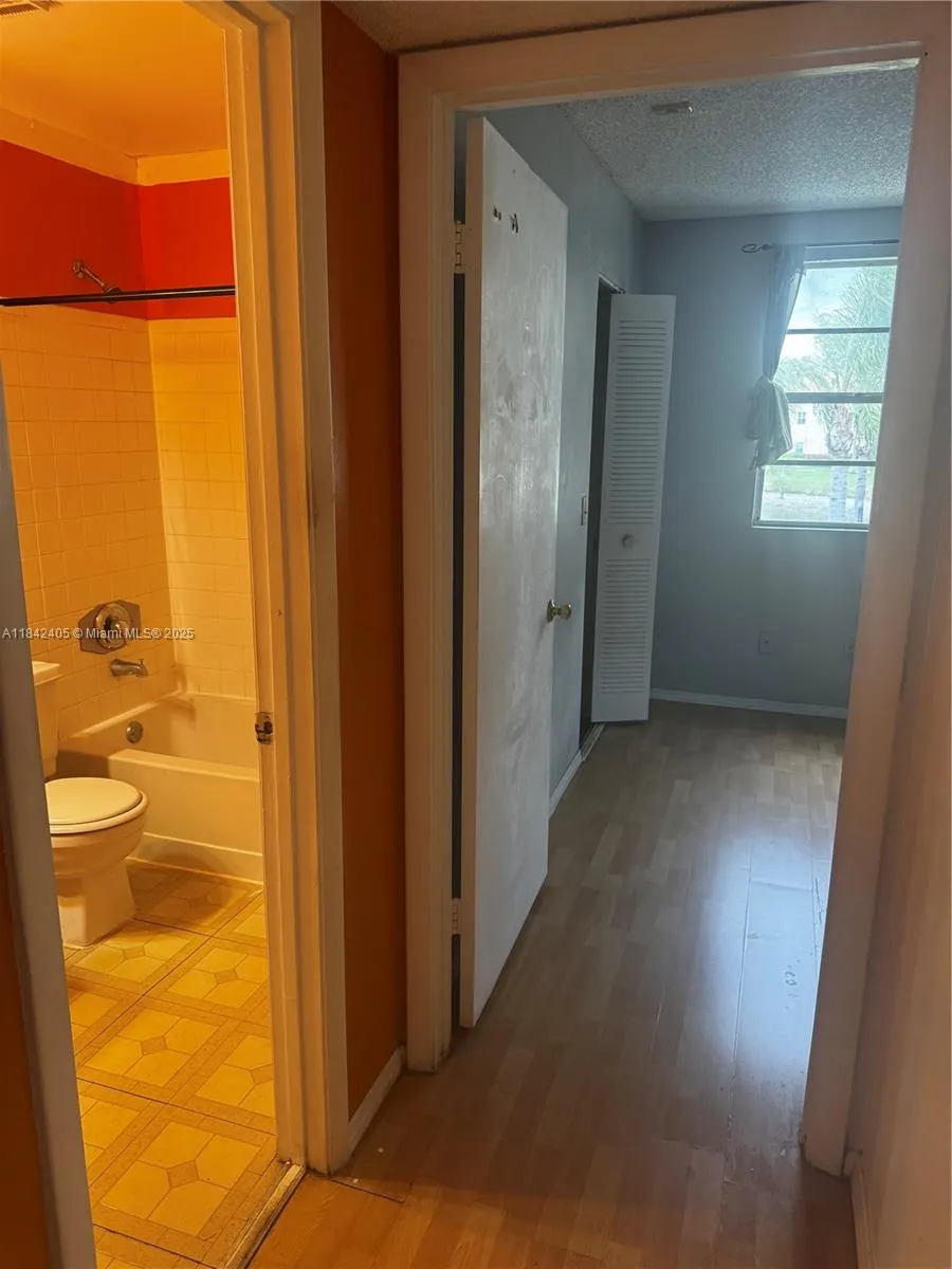 1227 SW 46th Ave, #314