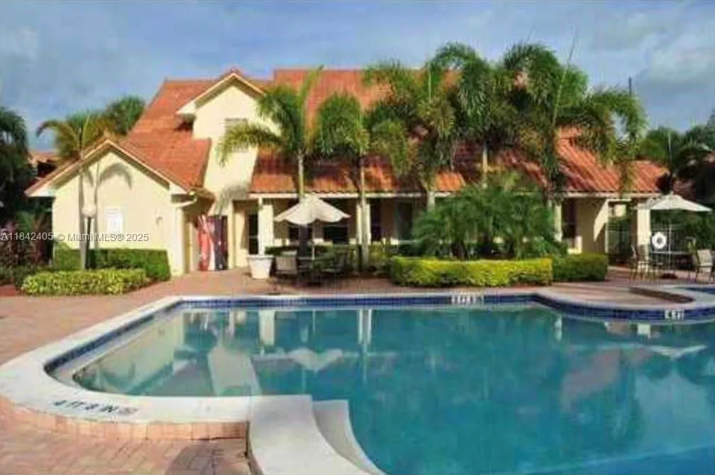 1227 SW 46th Ave, #314