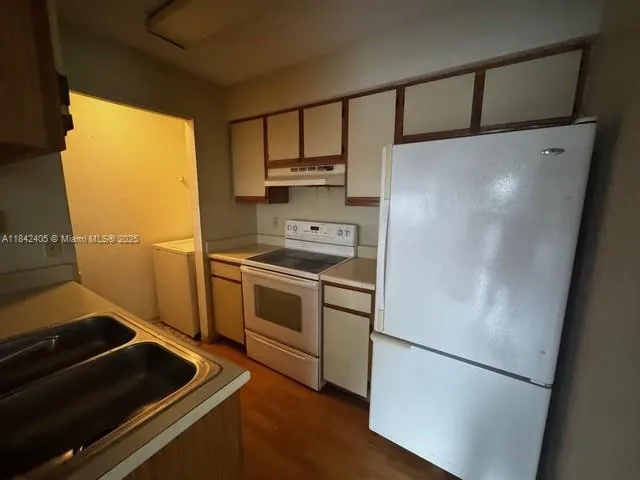 1227 SW 46th Ave, #314