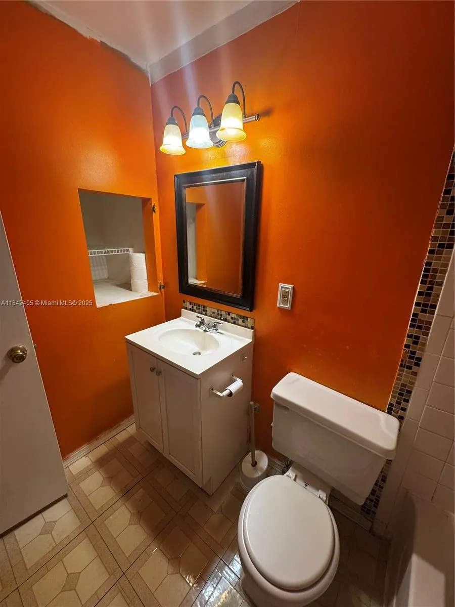 1227 SW 46th Ave, #314