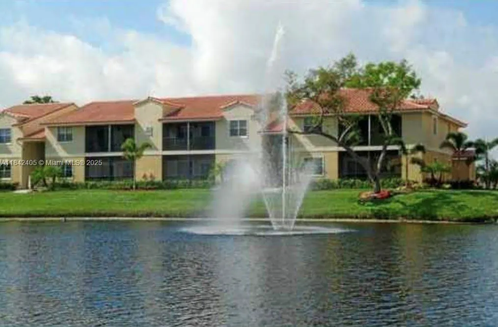 1227 SW 46th Ave, #314