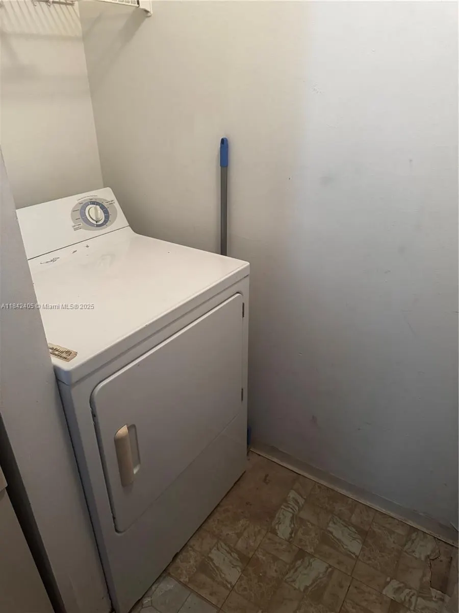 1227 SW 46th Ave, #314