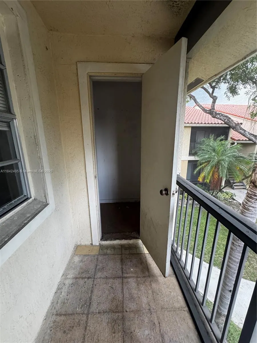 1227 SW 46th Ave, #314
