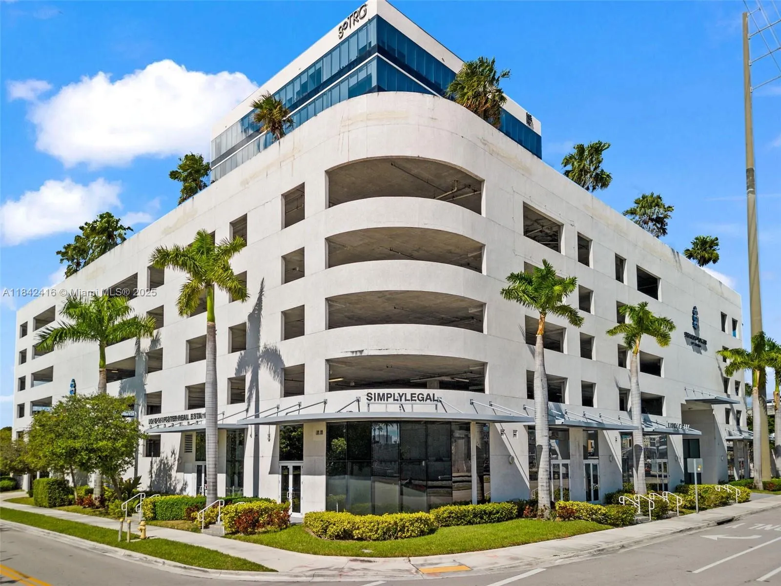 20200 W Dixie Hwy, #1109