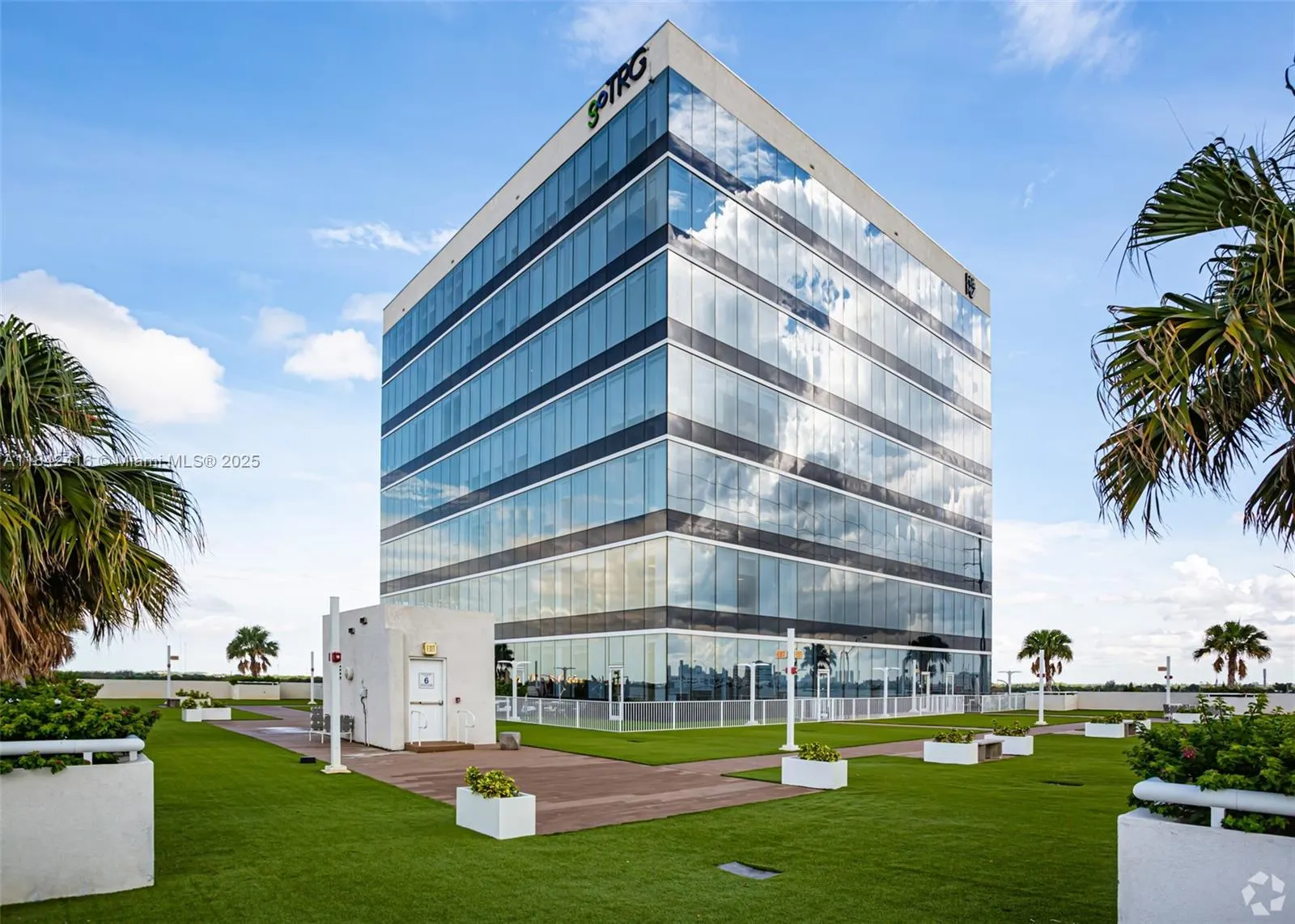 20200 W Dixie Hwy, #1109