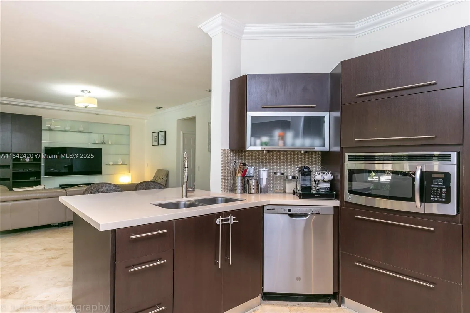 2564 Jardin Ct