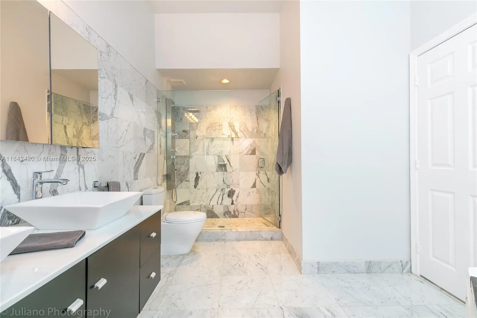2564 Jardin Ct