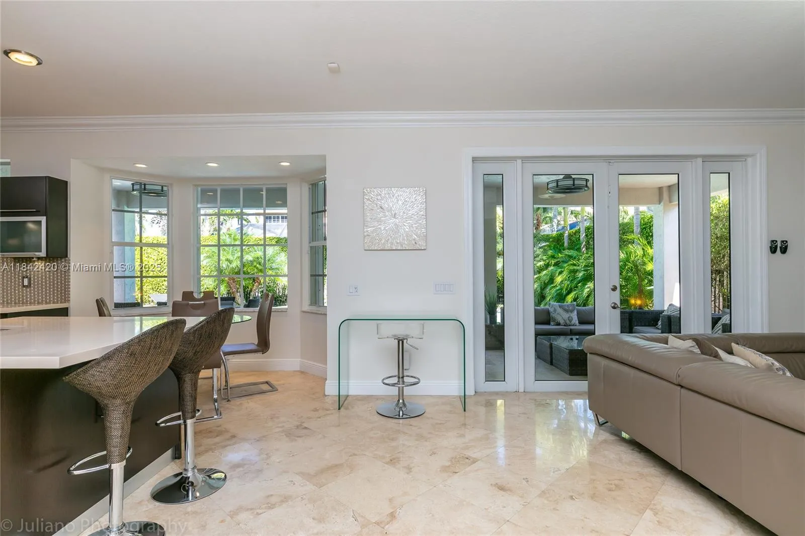 2564 Jardin Ct
