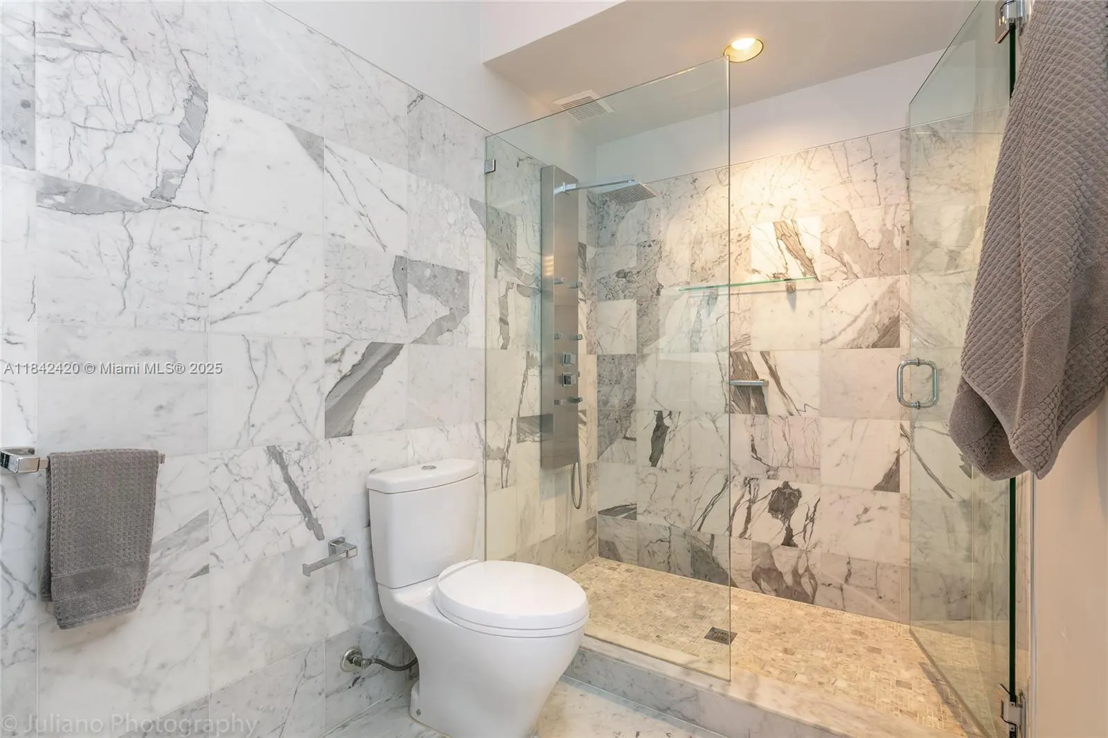 2564 Jardin Ct