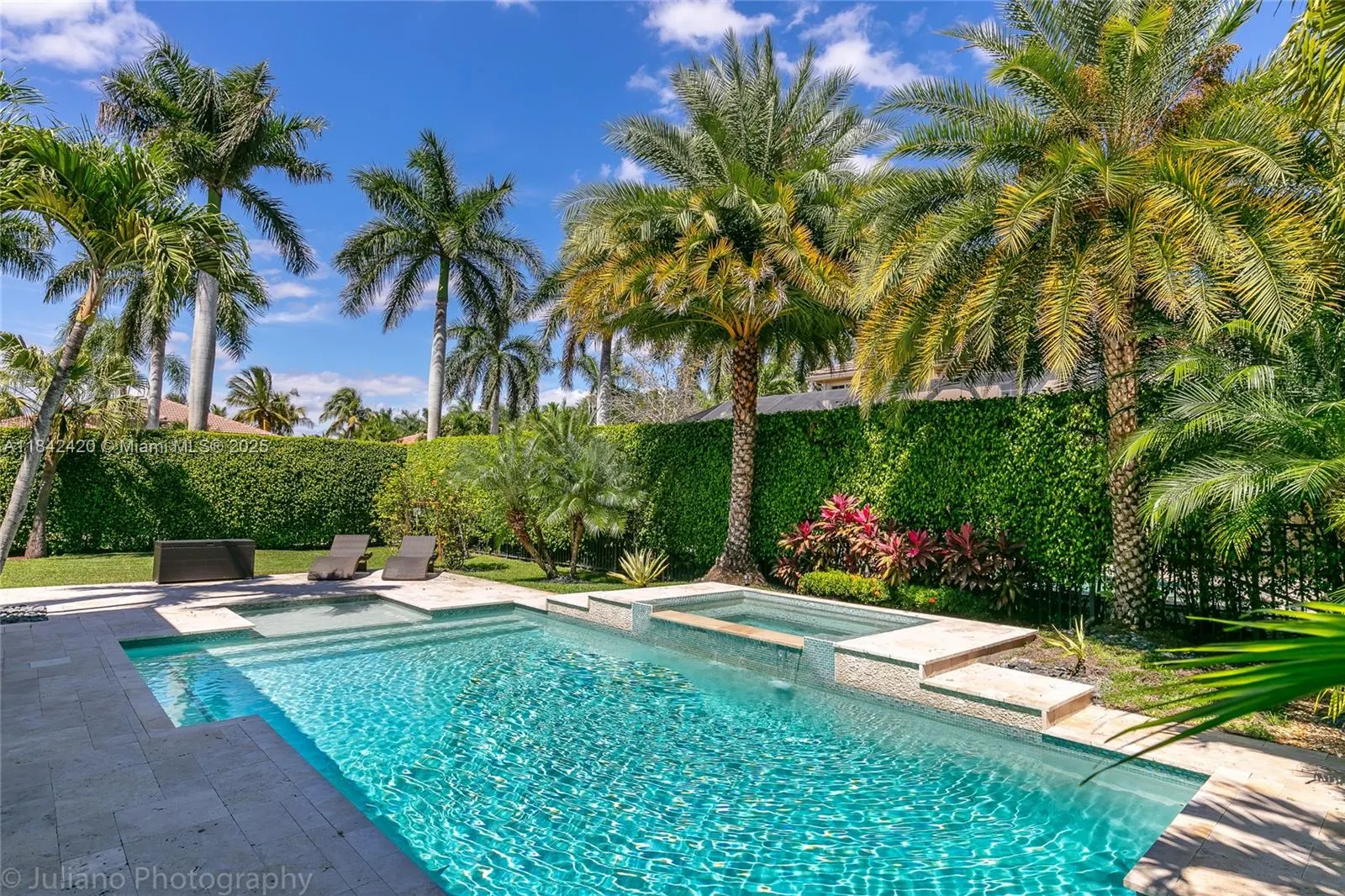 2564 Jardin Ct