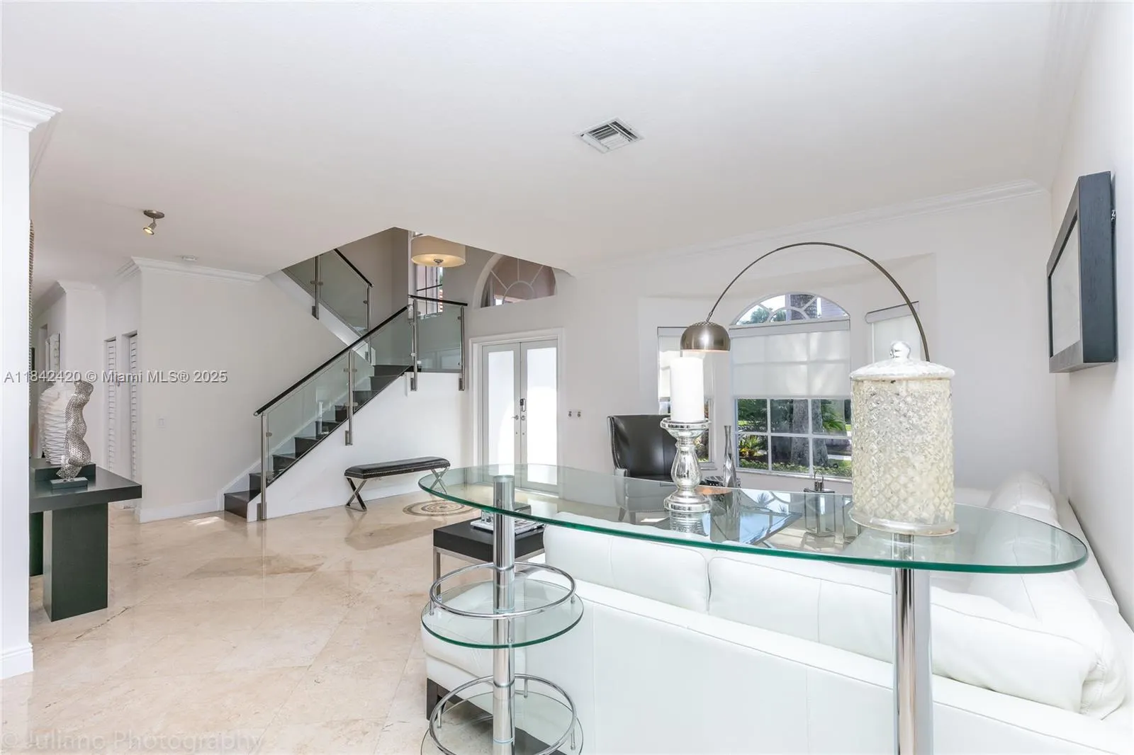 2564 Jardin Ct