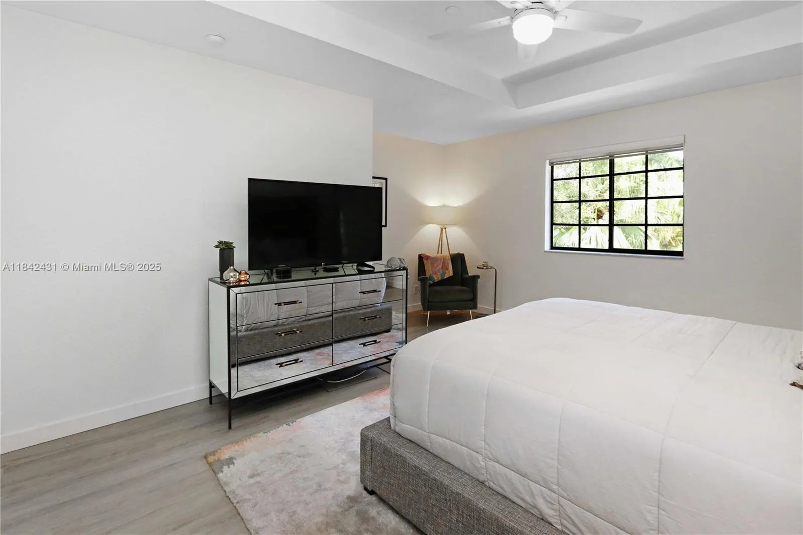 4333 Vineyard Cir
