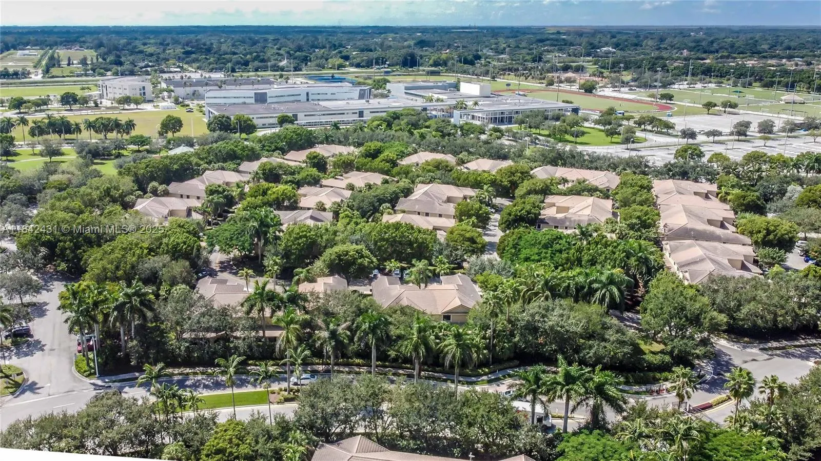 4333 Vineyard Cir