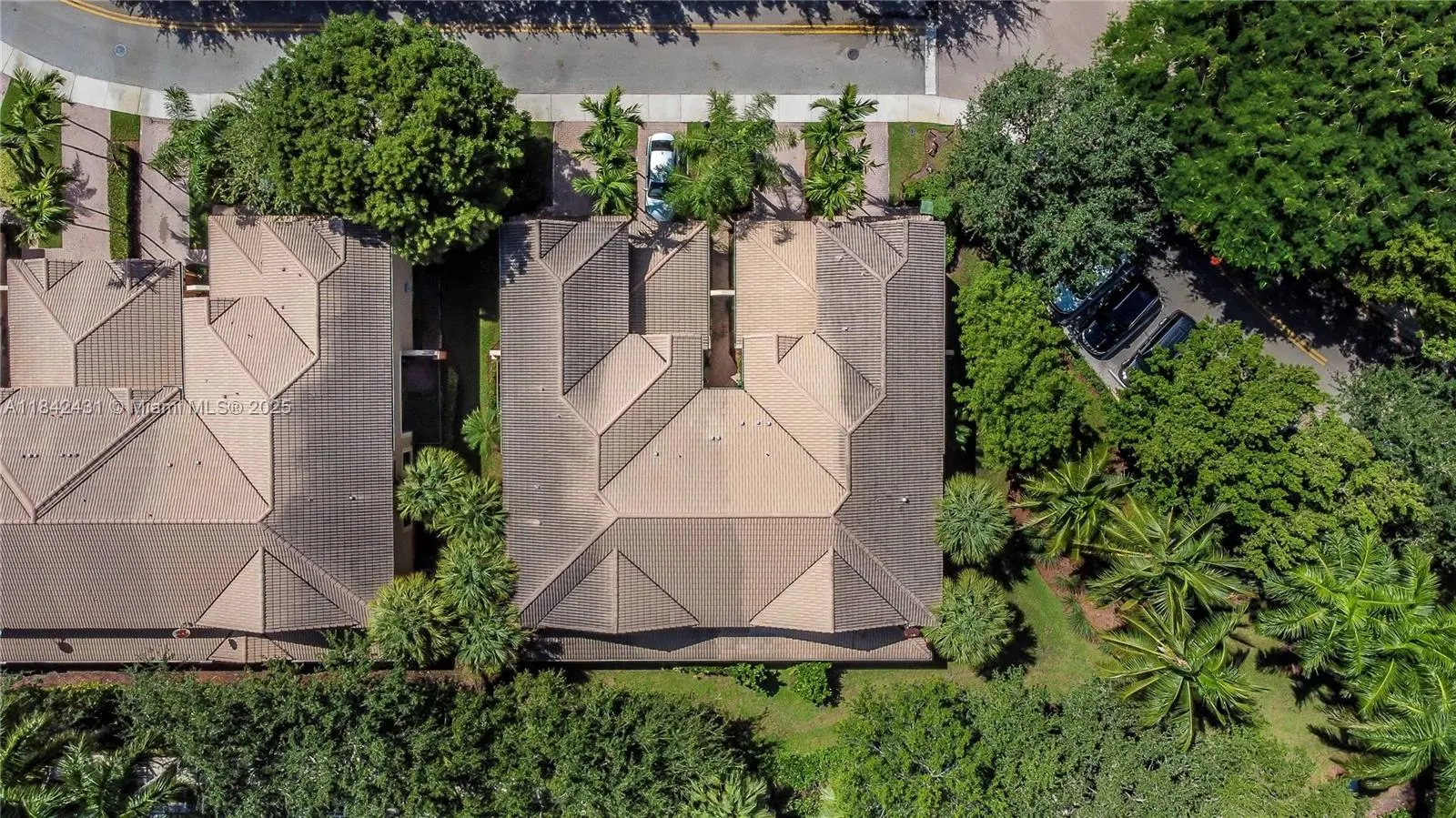4333 Vineyard Cir