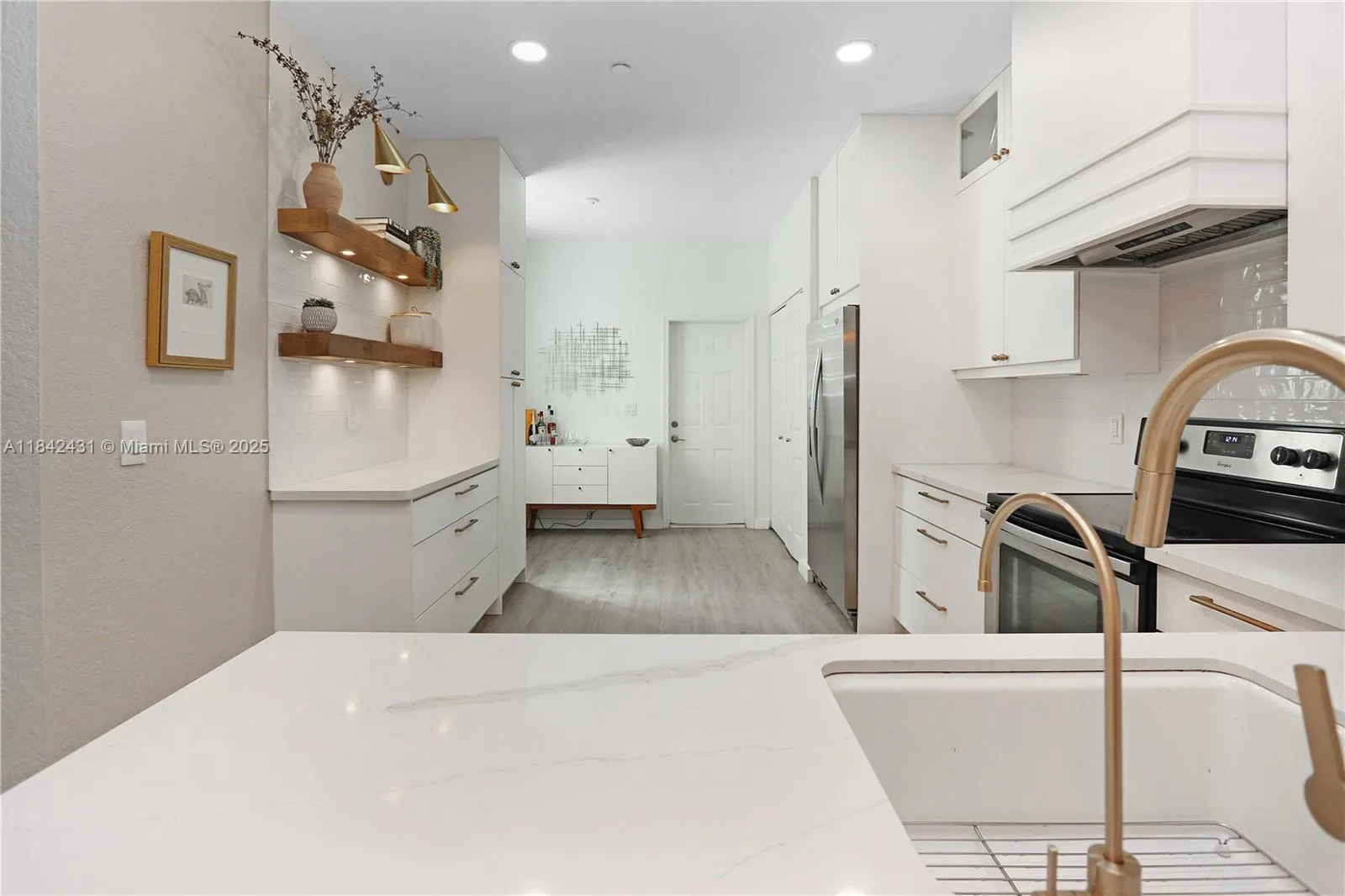 4333 Vineyard Cir