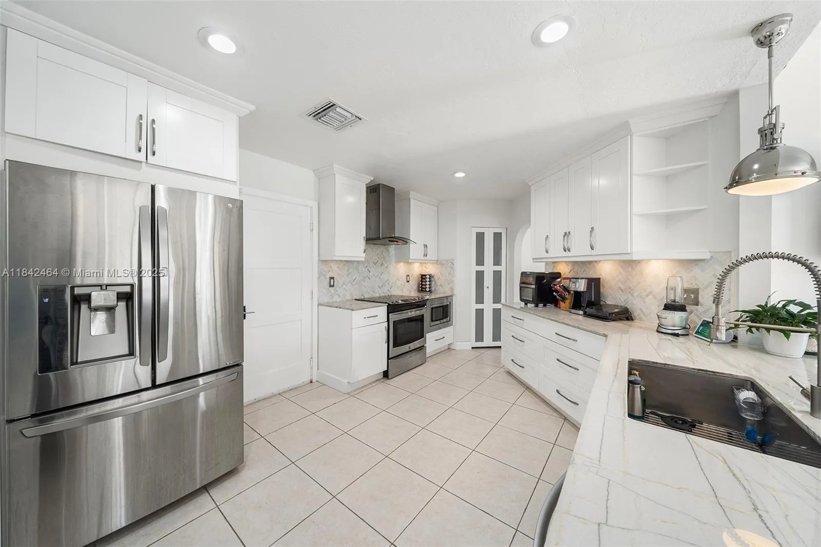9420 NW 18th Pl