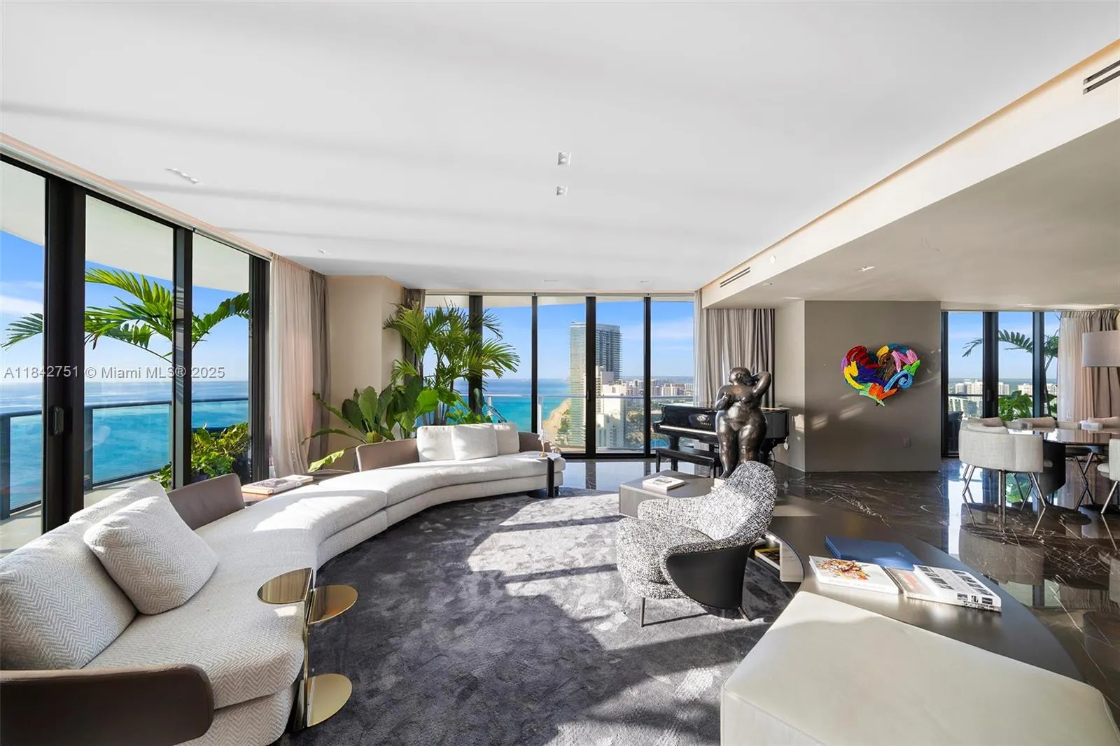 19575 Collins Ave, #38